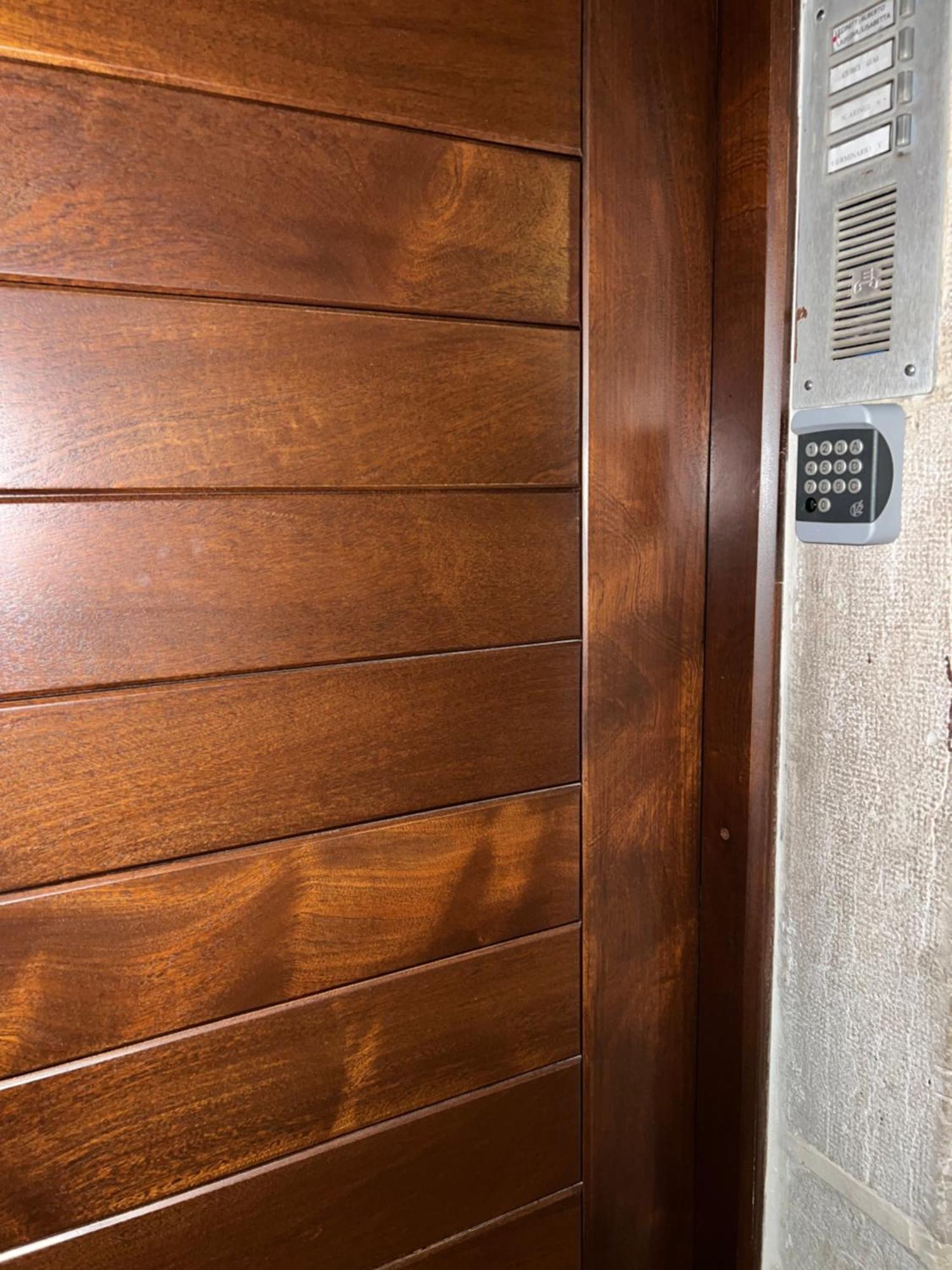 Piazzetta 42 Holiday Room Трани Экстерьер фото