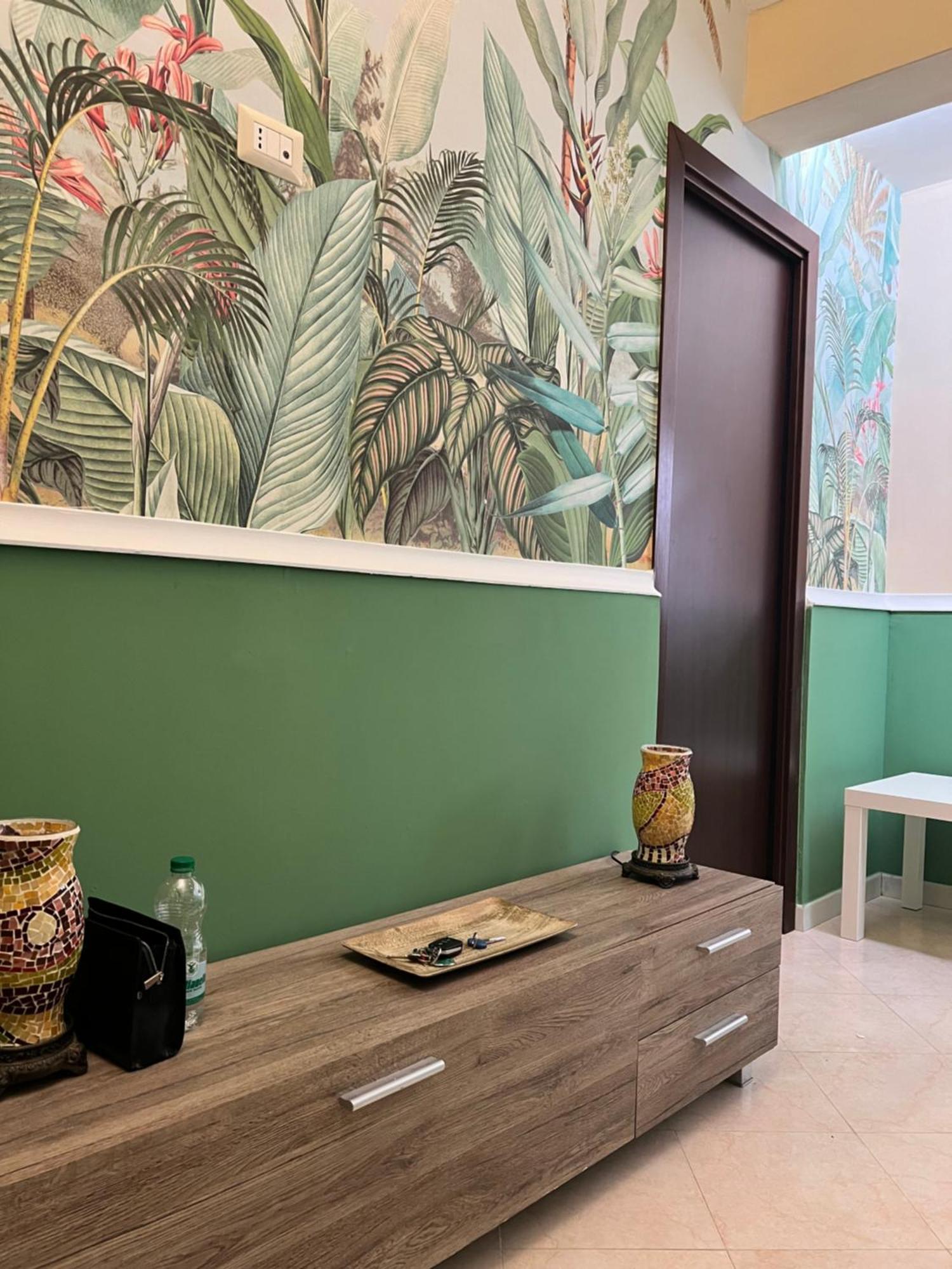 Piazzetta 42 Holiday Room Трани Экстерьер фото